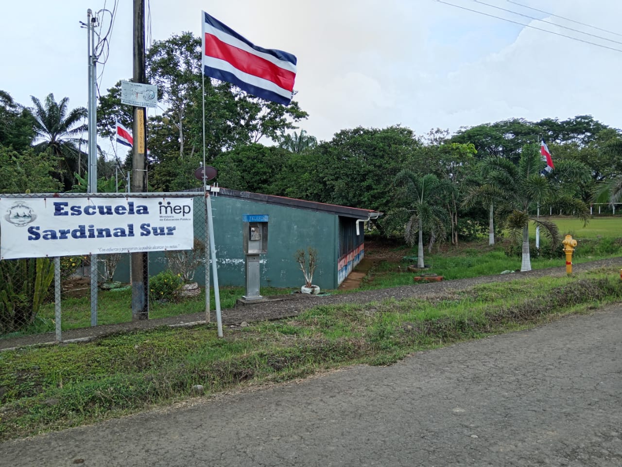 FOTO ESCUELA